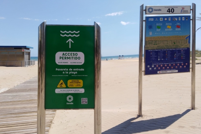 Gandia abre al baño la playa Nord con nuevas normas de obligado cumplimiento