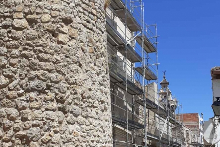 Oliva saca a la luz una nueva Torre del Palau Comtal de los Centelles