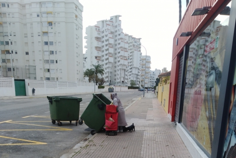 Gandia ayuda a más de 2.000 familias vulnerables durante el Coronavirus