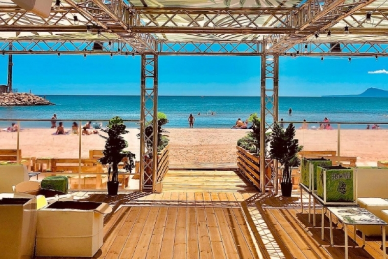 Venecia Beach Club convierte a la playa de Venècia-Gandia en un referente