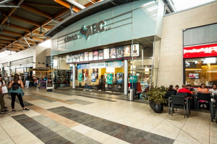 Los cines ABC reabren sus puertas en el centro comercial de La Vital Gandia