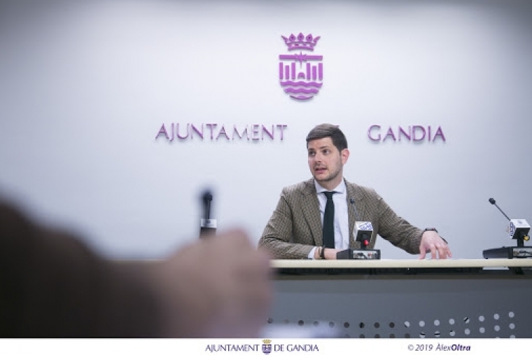 207 personas se inscriben en la bolsa de informadores municipales en Gandia