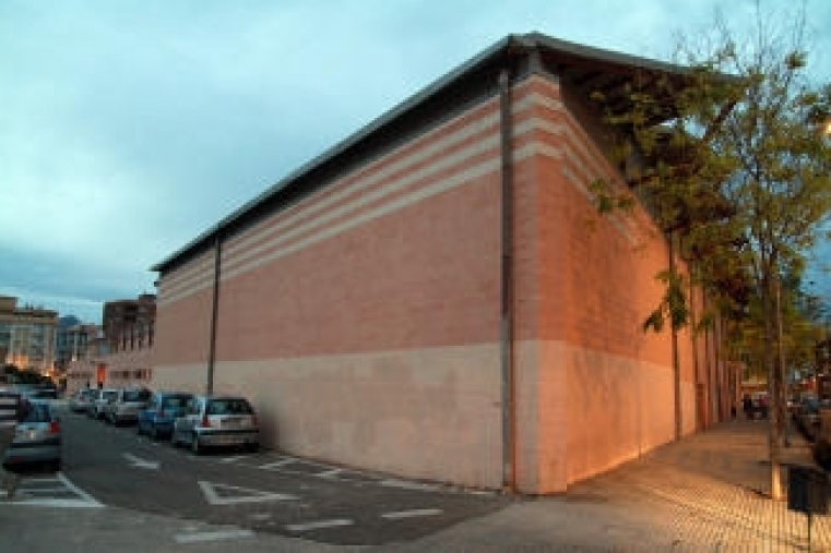 Cierran el Pabellón del Raval para prevenir contagios de Covid 19