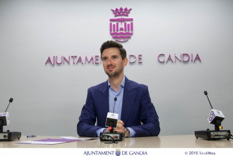 El PP de Gandia solicita la obligatoriedad de la mascarilla