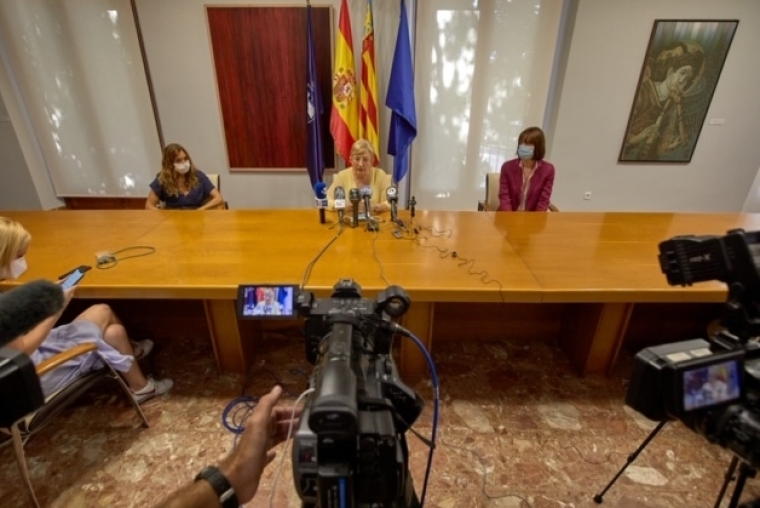 Los chiringuitos también tendrán que cerrar a partir de las 22 horas