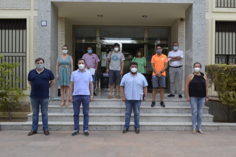 Los alcaldes del sur de la Safor buscan soluciones para sus playas