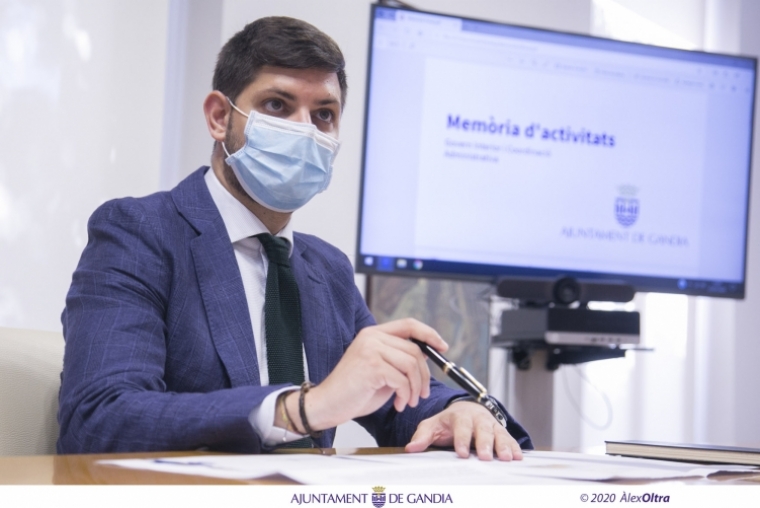 Gandia supera lass 12.000 citas previas e incrementa los trámites de la sede