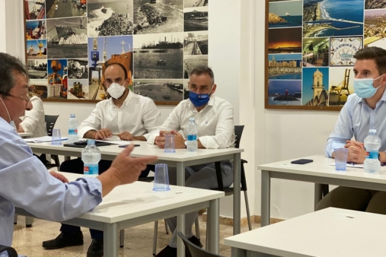 El PP de Gandiapresenta una declaración institucional en defensa de la pesca