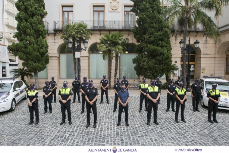 Gandia incorpora 17 nuevos agentes a la plantilla de la Policía Local