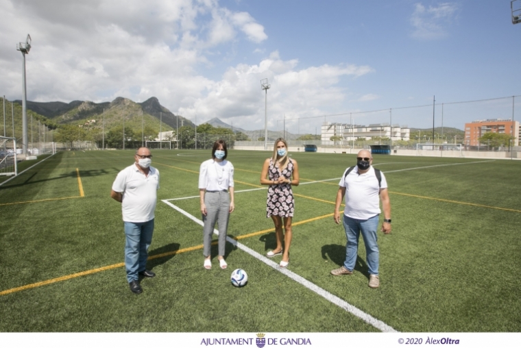 Los campos de fútbol de Roís de Corella en Gandia, listos para septiembre