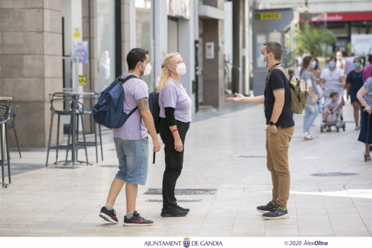 La playa y el Centro de Gandia acaparan las consultas de los informadores