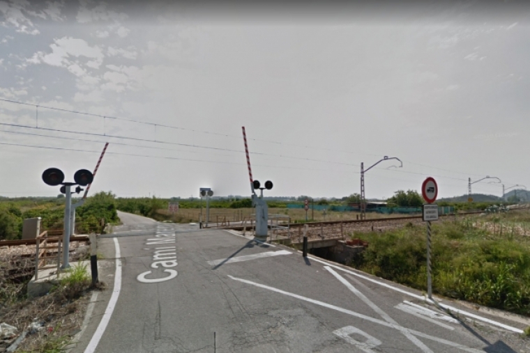 Renfe-Adif adjudica mejoras de seguridad en el tren de cercanías a Gandia