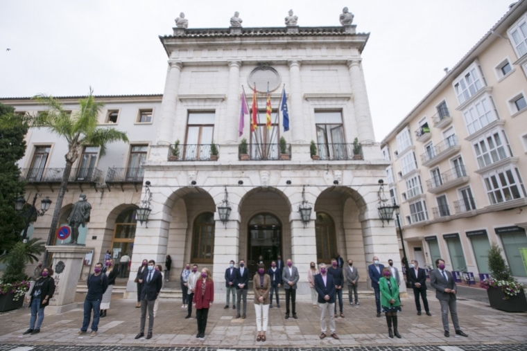 Gandia condena a través del Consell de Dones la violación grupal a la menor