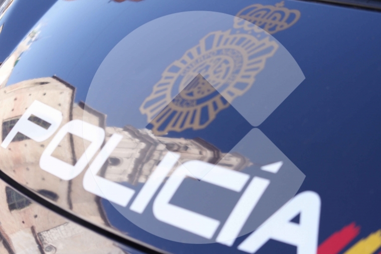 Un herido de gravedad en una reyerta a la salida de un bar de Gandia