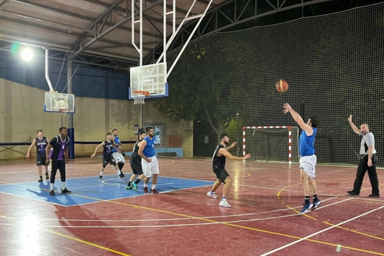 El Joaquín Lerma Xeraco Bàsquet se lleva el derbi comarcal frente al UPB 