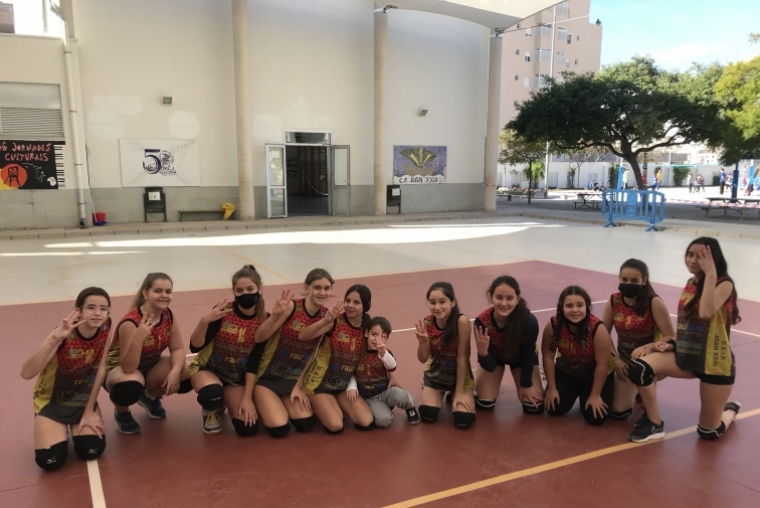 El Veles e Vents del Grau de Gandia lidera su grupo de vóleibol
