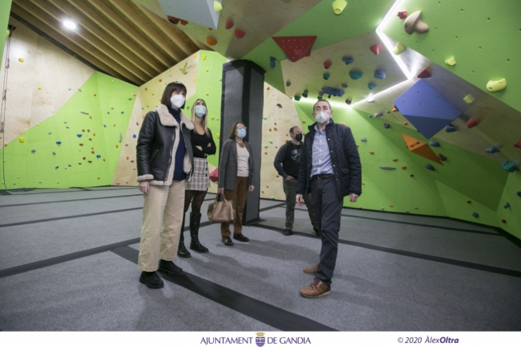 Gandia amplía su oferta deportiva con un rocódromo de última generación