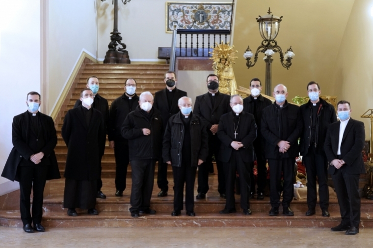 El cardenal Cañizares recibe a los sacerdotes valencianos residentes en Roma