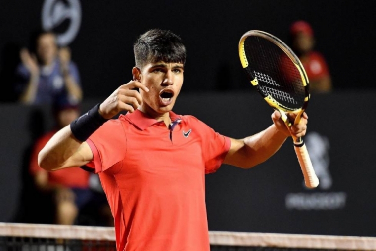 Los españoles buscan hacer historia en el Open de Australia