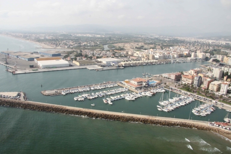 Gandia apuesta por el muelle comercial sur y renuncia a la expansión norte