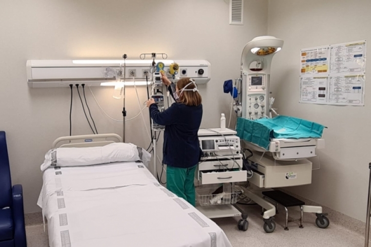 El Hospital de Gandia atiende 1.000 partos anuales pese a la pandemia