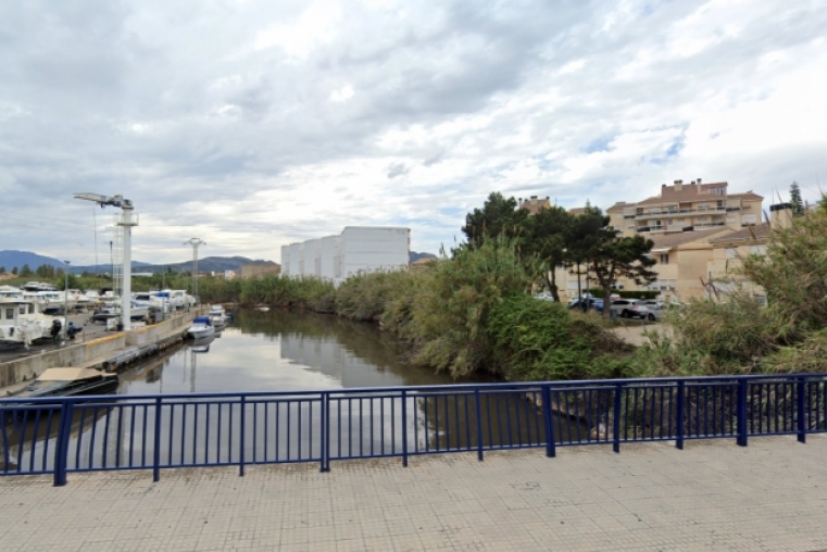 El pleno de Gandia aprueba un paseo fluvial en la zona de La Casona