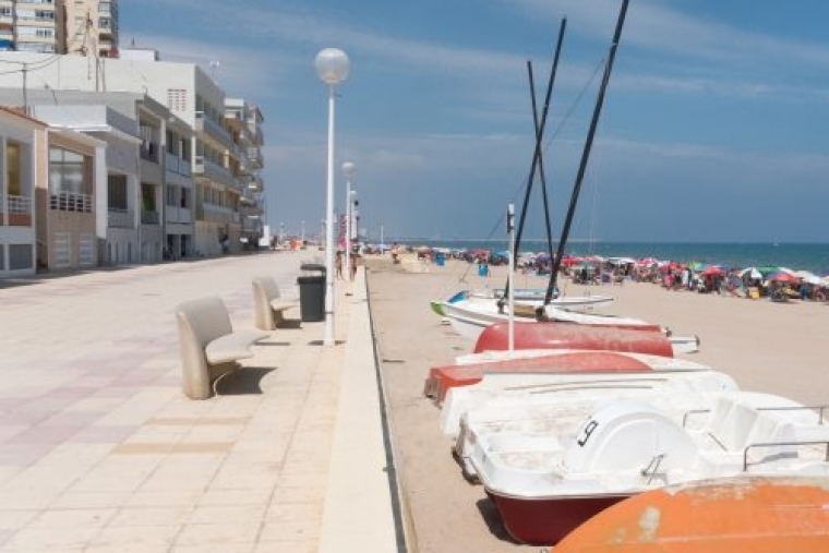 Vecinos de Bellreguard denuncian la llegada de turistas de otras Comunidades