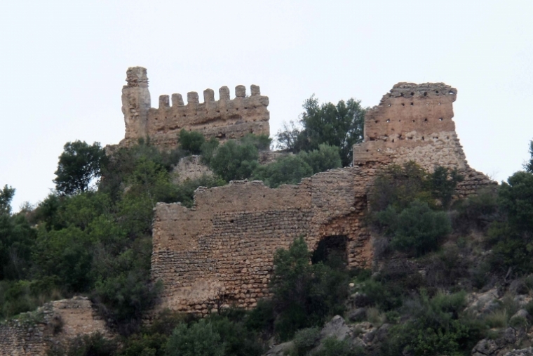 El Castell de Villalonga: los dueños deben arreglarlo o será expropiado