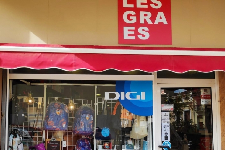 Condenado a un año de cárcel por estafar a una librería de Simat