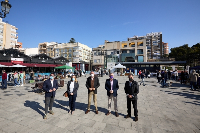 Éxito de visitas y ventas del primer Mercado Vintage Gandia