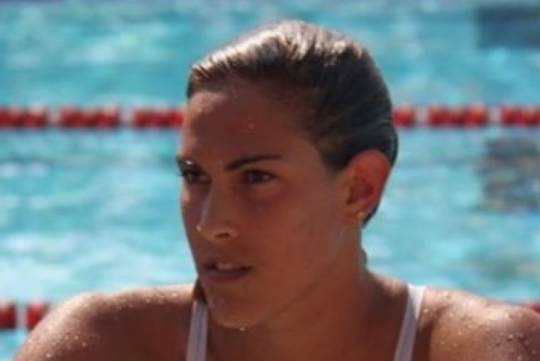 La nadadora olímpica Lydia Morant, doblete en oro y récord de España