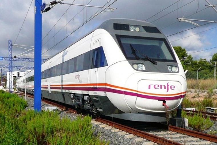 Renfe aumenta la oferta de servicios Intercity entre Madrid y Gandia 