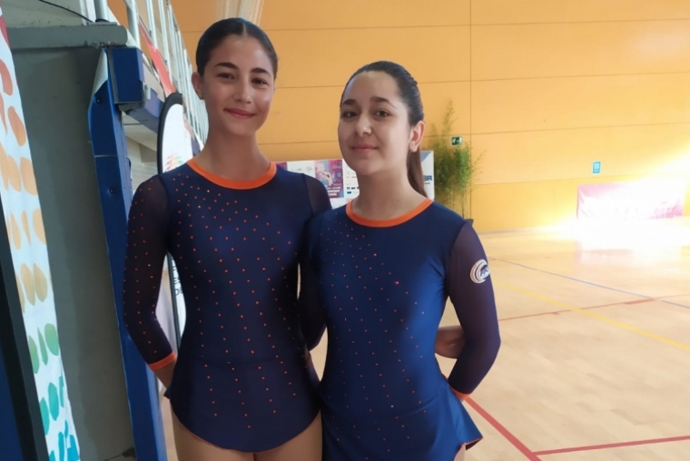Buena actuación de las patinadoras Valeria Schoneveld y Karina Kalinova