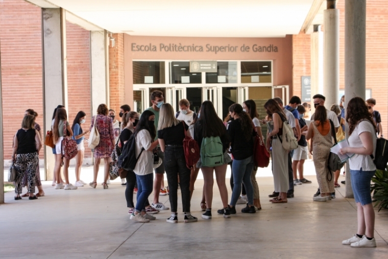 136 alumnos se examinan de las PAU en el Campus Gandia en la extraordinaria