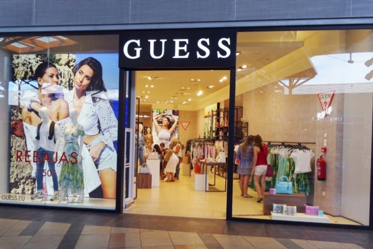 La firma Guess llega a La Vital