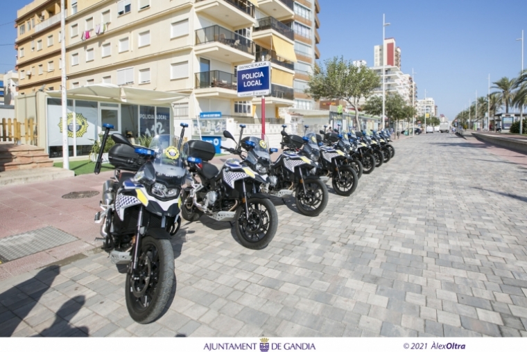 Nueve nuevas motos para la Policía Local de Gandia