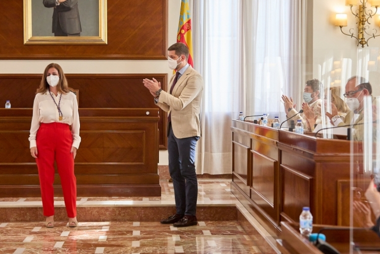 Inma Rodríguez toma posesión como concejal de Gandia