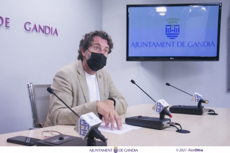 Gandia incorporará nuevas tecnologías en socorrismo y seguridad en su playa