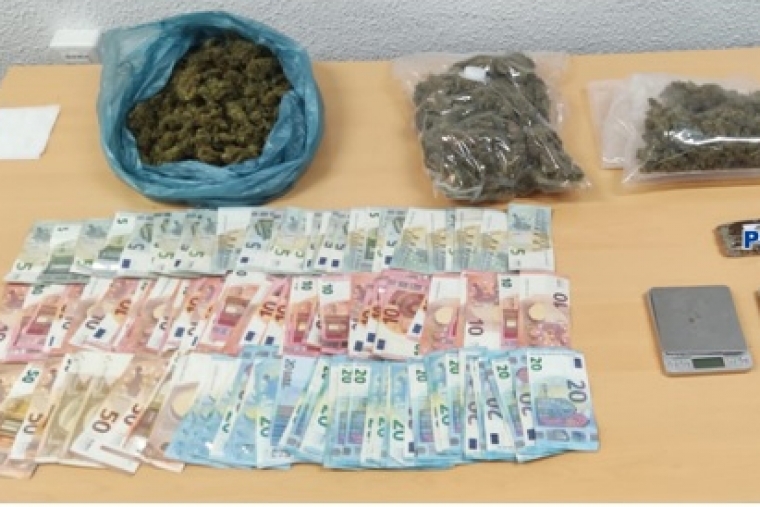 Detenido en Gandia por vender droga desde su casa a menores