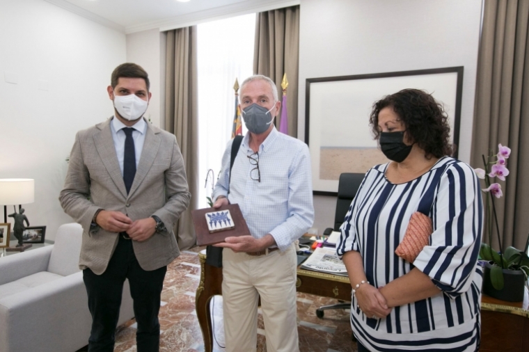El oficial de la Policía Local de Gandia Blas Peiró, pasa a la jubilación