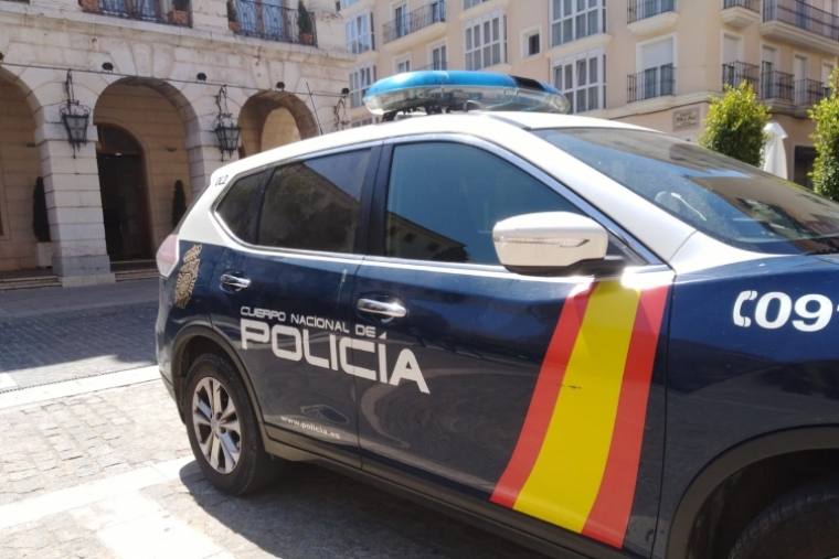 Detenido en Madrid a un joven tras amenazar a su expareja de Gandia
