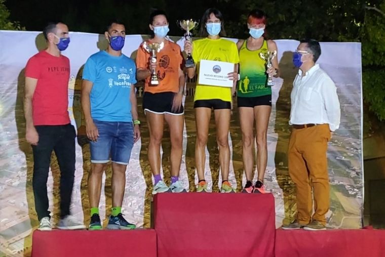 Neus Mas, del Safor Teika, gana el 10K de Rafal en categoría femenina