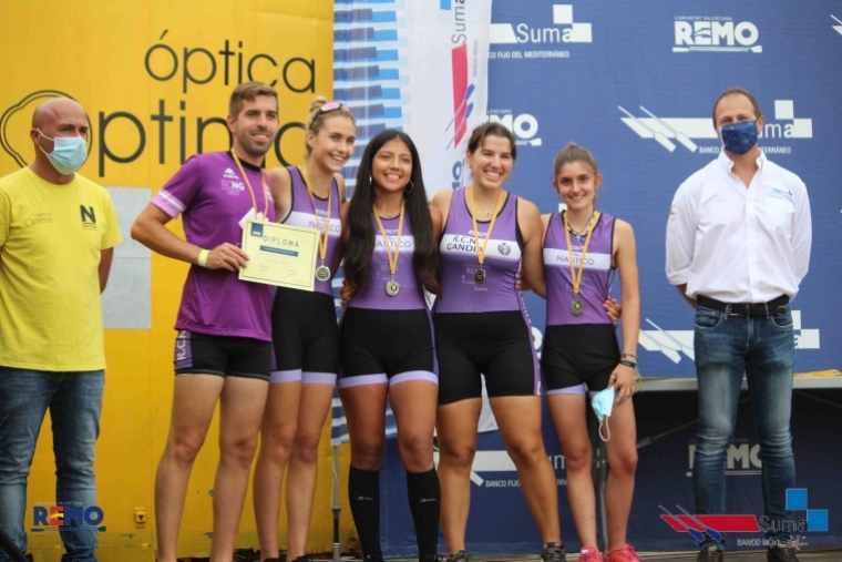 Podium para los tres equipos de remo del Real Club Náutico de Gandia