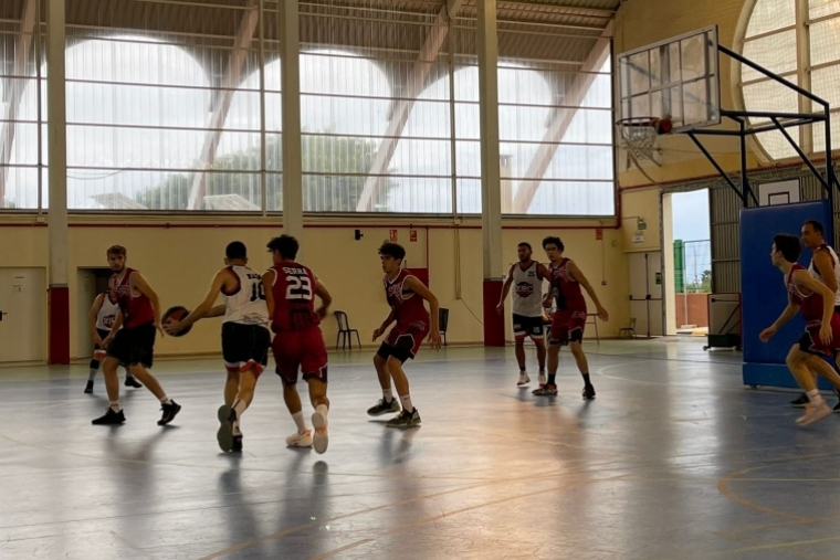 El Xeraco Bàsquet Club arranca su andadura con tres victorias y el liderato
