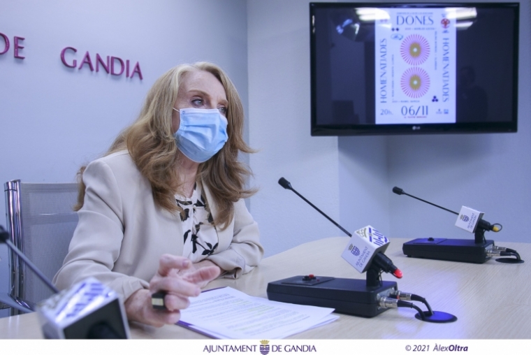 Gandia homenajeará a las mujeres de la ciudad 2021 en el Teatro Serrano