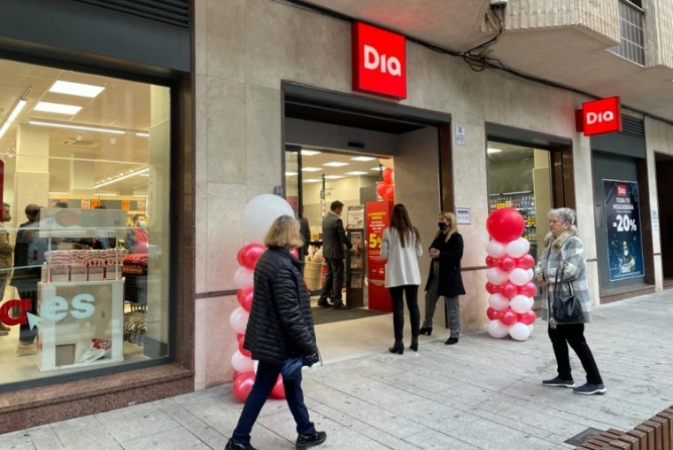El nuevo supermercado DIA se consolida en Gandia