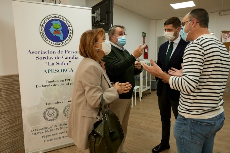 Gandia contará con servicio de atención especializado para personas sordas