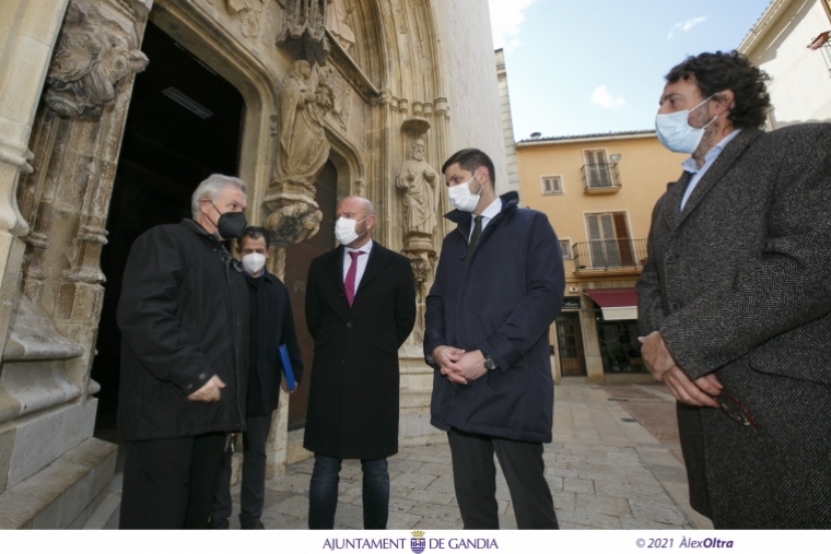 La Diputació se compromete a restaurar el Campanario de la Seu de Gandia