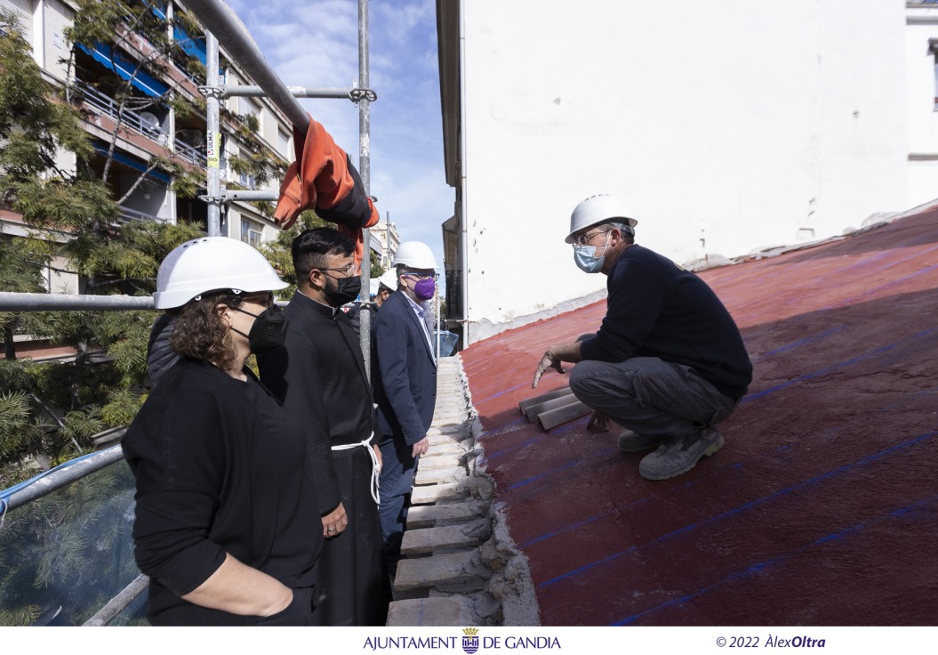 Gandia inicia los trabajos de reparación de la cubierta y la capilla del Beato