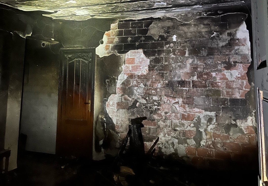 La Policía Local de Miramar y de Bellreguard salvan a dos personas en un incendio